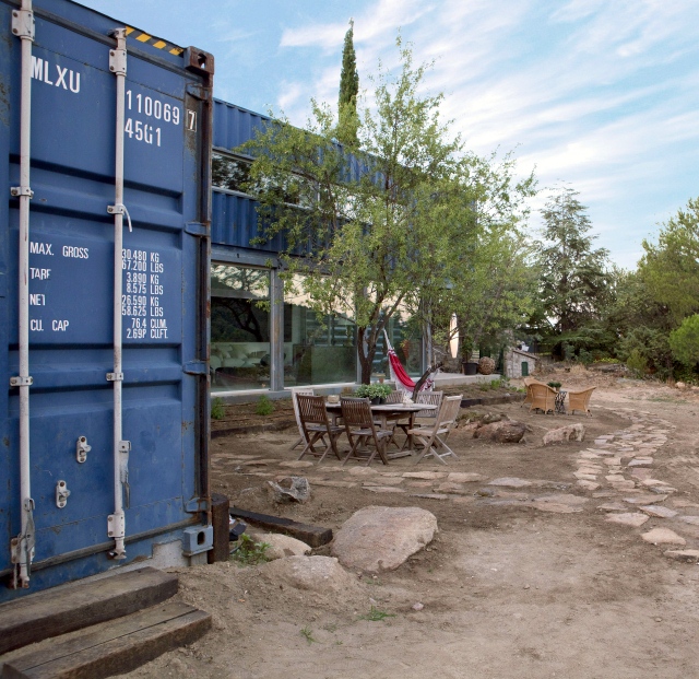 Nachhaltig bauen und nachhaltige Architektur: Recycelte Frachtcontainer werden umweltfreundliches Zuhause