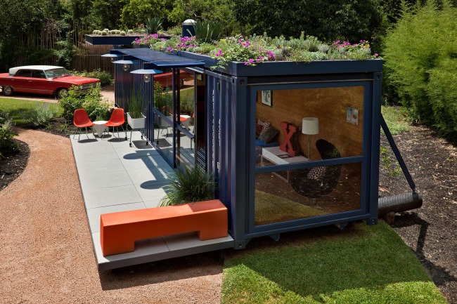 Nachhaltige Architektur: Wie ein Frachtcontainer zum umweltfreundlichen Ferienhaus wird