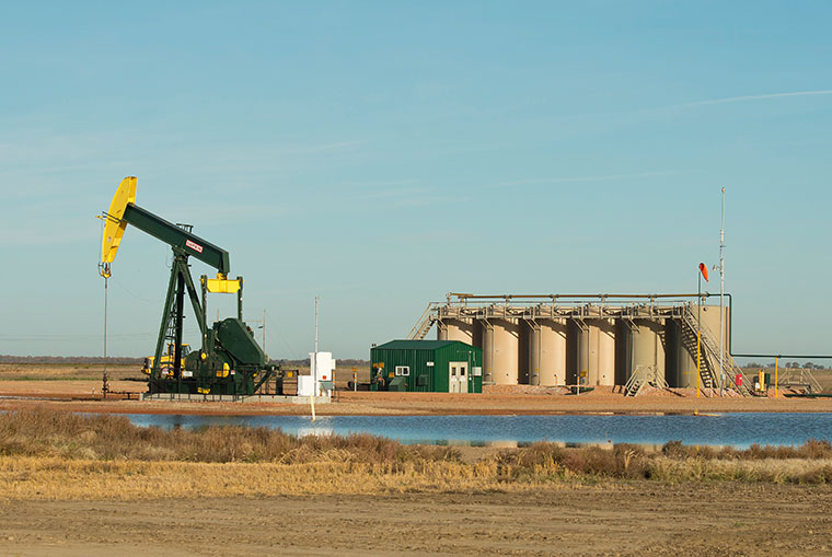 Ölquelle in North Dakota.