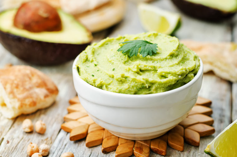 Avocado Dip Rezept: Guacamole und Hummus verbinden