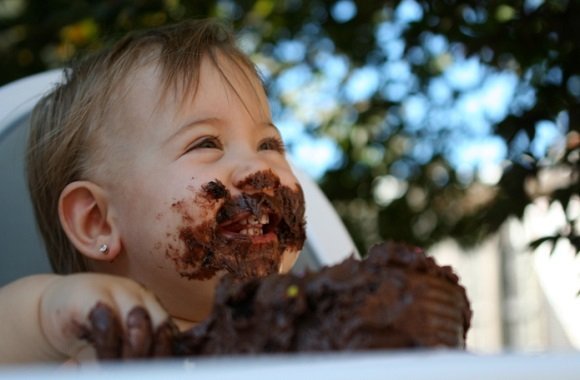 Nachhaltiges Naschen: Können Schokolade & Kakao wirklich glücklich machen?