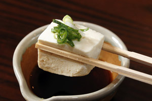 Mit der richtigen Würze wird Tofu zum leckeren und gesunden Essen.