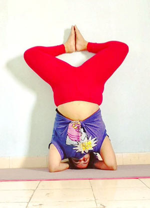 Yoga Dolly Singh