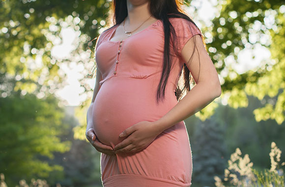 Glücklicher Babybauch: Die perfekte Pflege in der Schwangerschaft