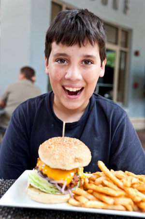 Fett und Zucker: Auf Kinder haben sie magische Kräfte ©iStockphoto