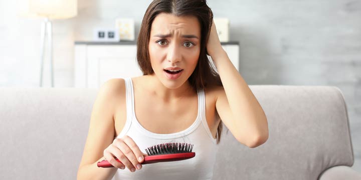 Haarausfall stoppen: Das können Frauen bei drohender Glatze tun!