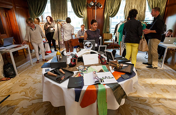 Greenshowroom: grüne Luxuskleidung bei Berlin Fashion Week