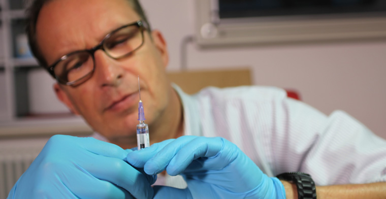 Wie sicher sind Impfspritzen? Dr. Specht beantwortet wichtige Fragen zum Thema Impfen 